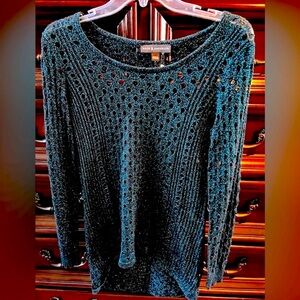 Beautiful woman’s Rock & Republic size S teal & black sparkly sweater